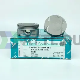 Комплект поршней TRACKER 1.8 L