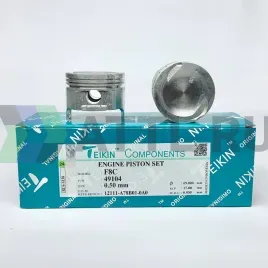 Комплект поршней F8C