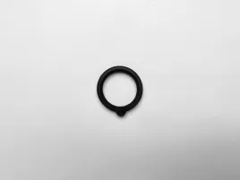 Сальник свечного колодца 