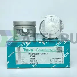 Комплект поршней 4G64