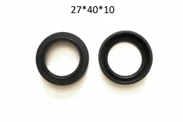 Сальник свечного колодца