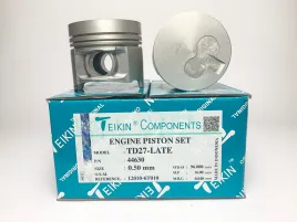 Комплект поршней TD27 