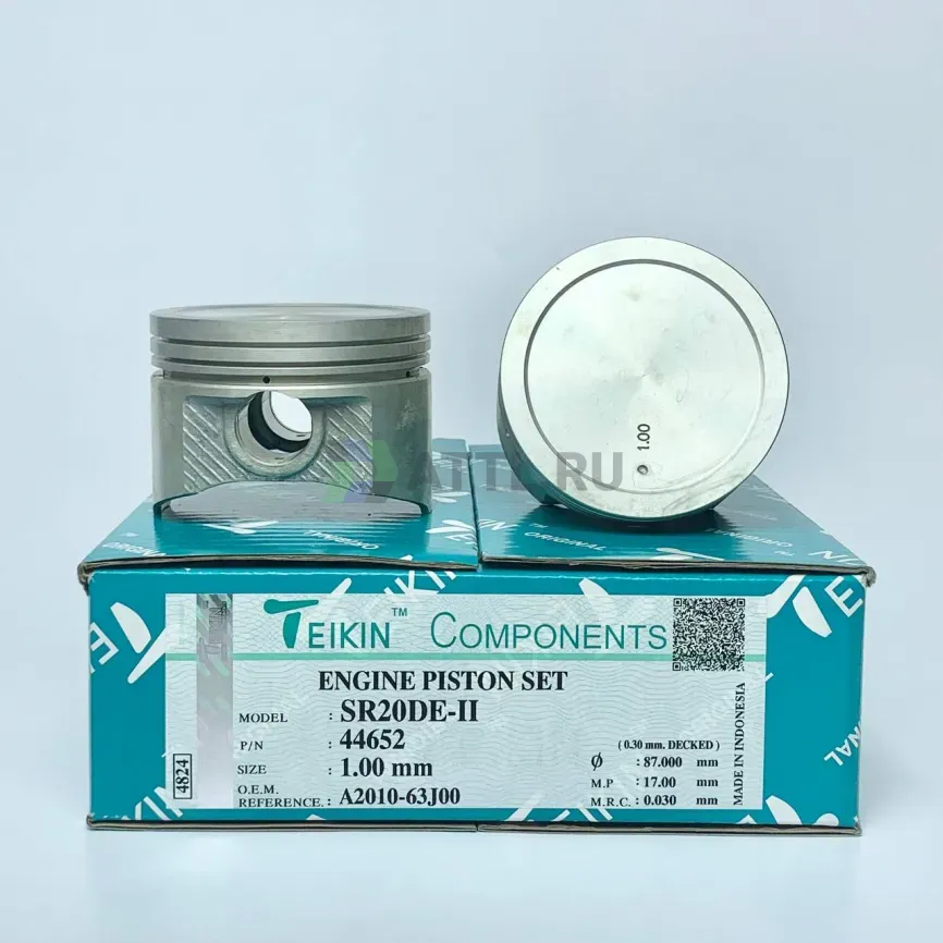 Комплект поршней SR20DE-II фото 1
