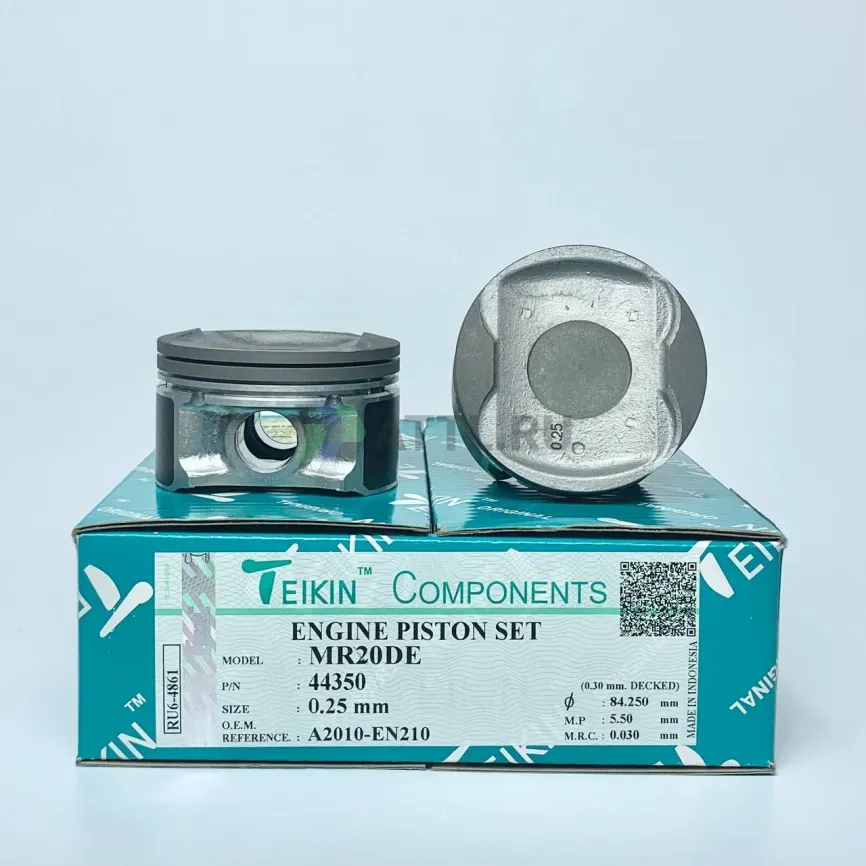 Комплект поршней MR20DE фото 1