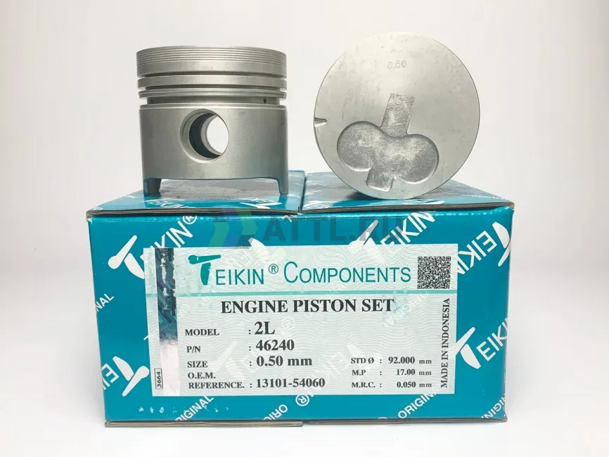 Комплект поршней 2L фото 1