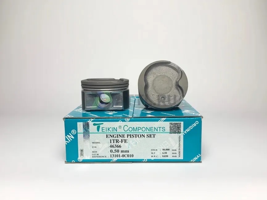 Комплект поршней 1TR-FE фото 1