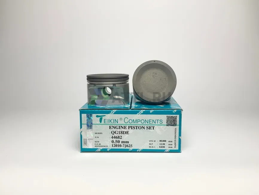 Комплект поршней QG18DE фото 1