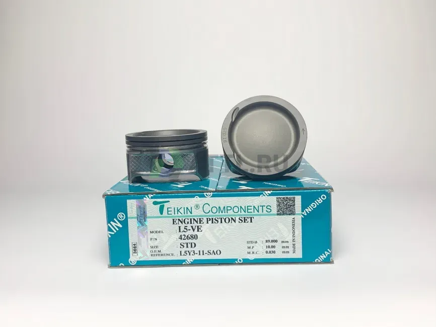 Комплект поршней L5-VE фото 1